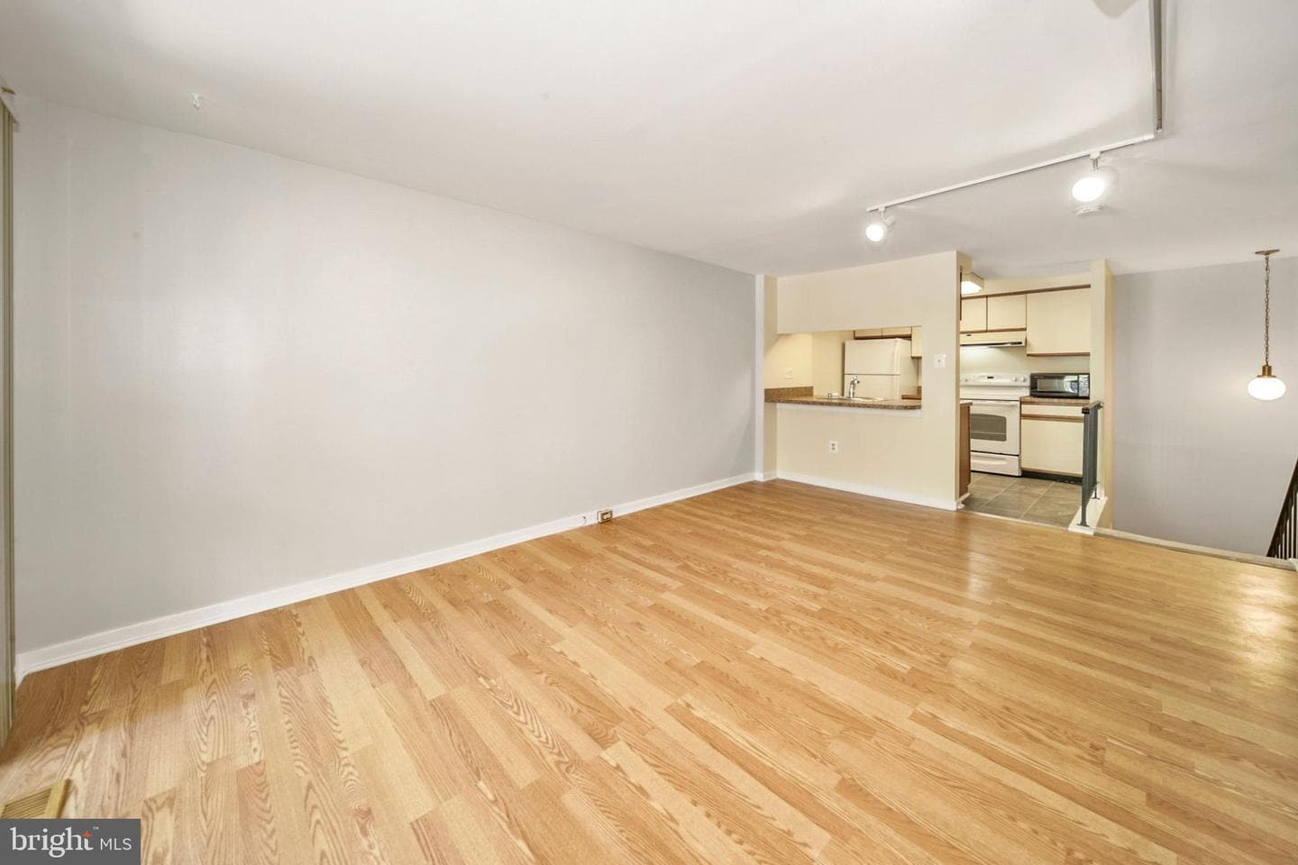 18429 Bishopstone Court #51 photo 4