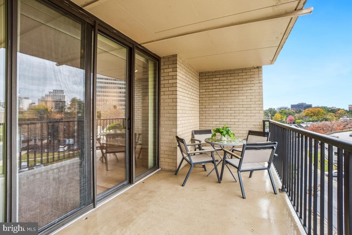 4242 East West Hwy #514 photo 18