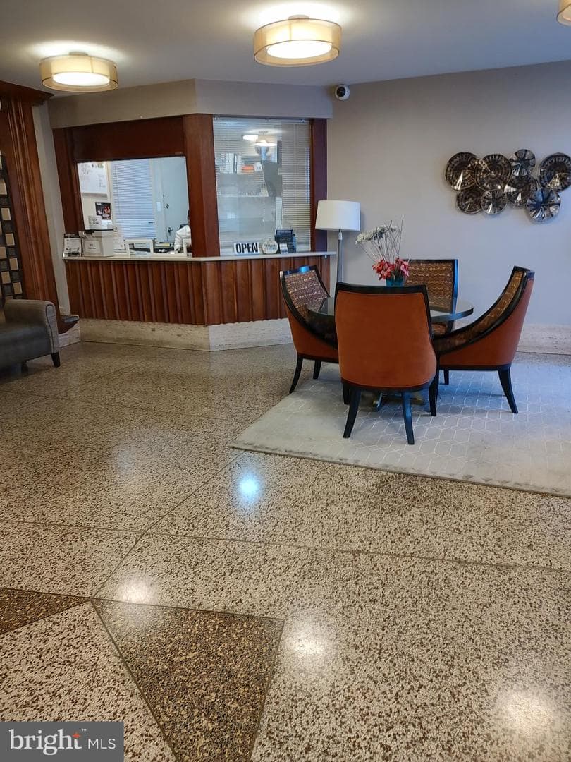 1111 University Boulevard W #719-A photo 29