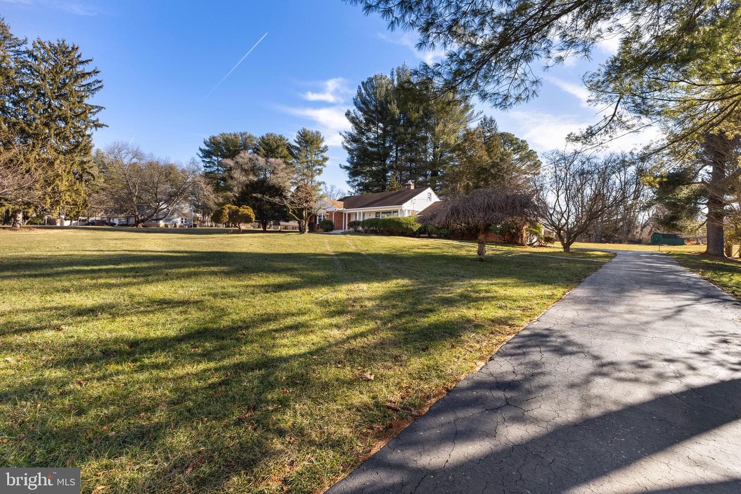 412 Vierling Drive photo 3