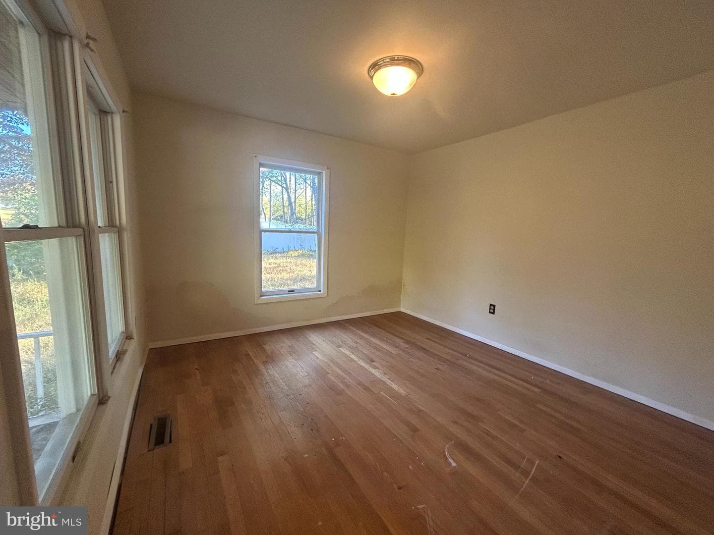 15325 Holly Grove Road photo 20