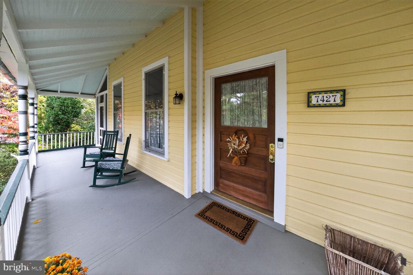 7427 Buffalo Avenue photo 4