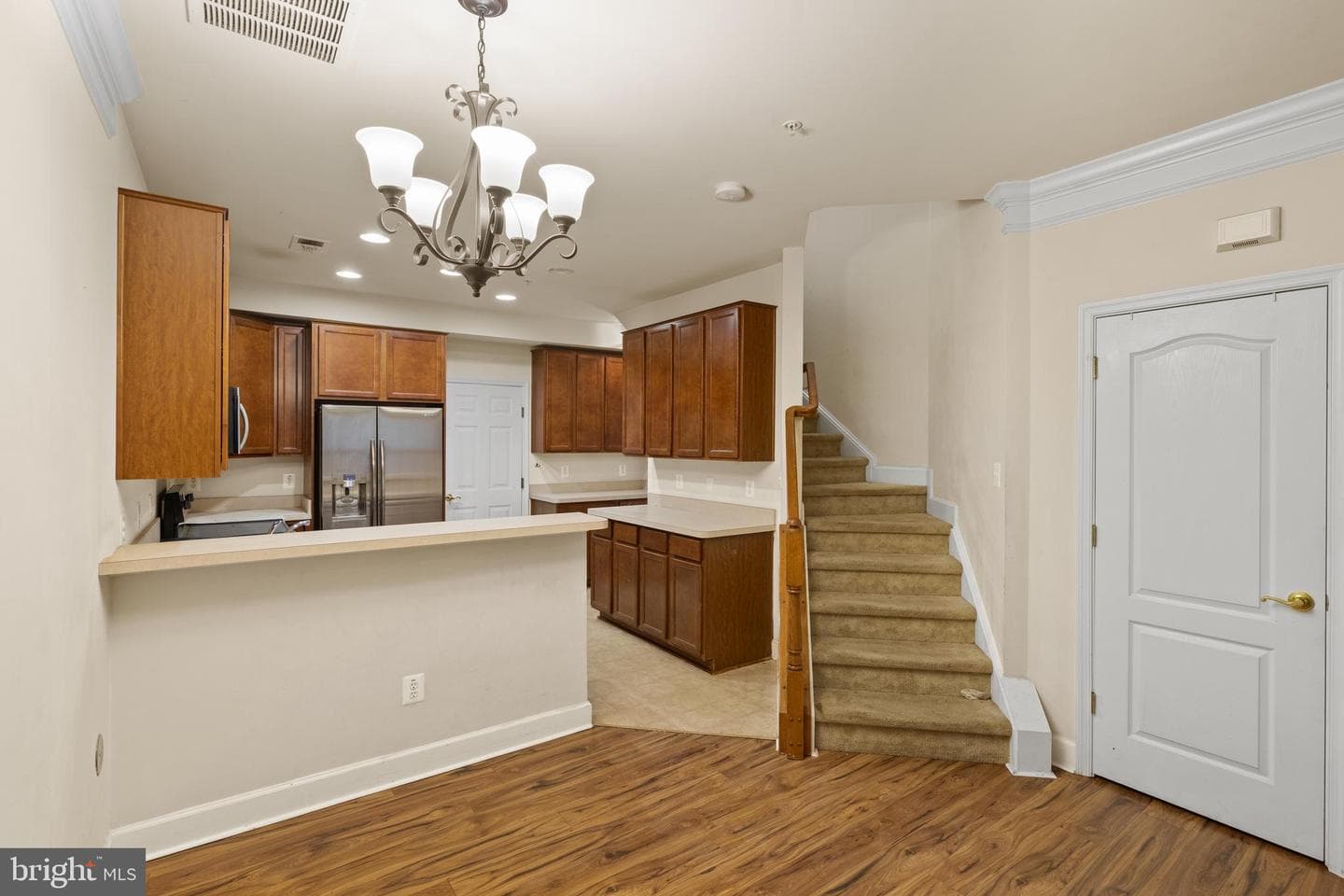 19407 Buckingham Way photo 2