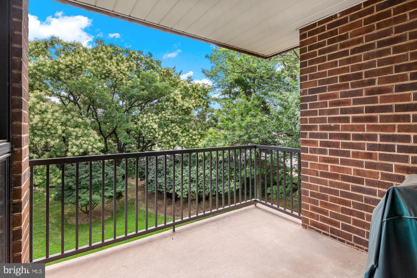 9800 Georgia Avenue #25-301 photo 4