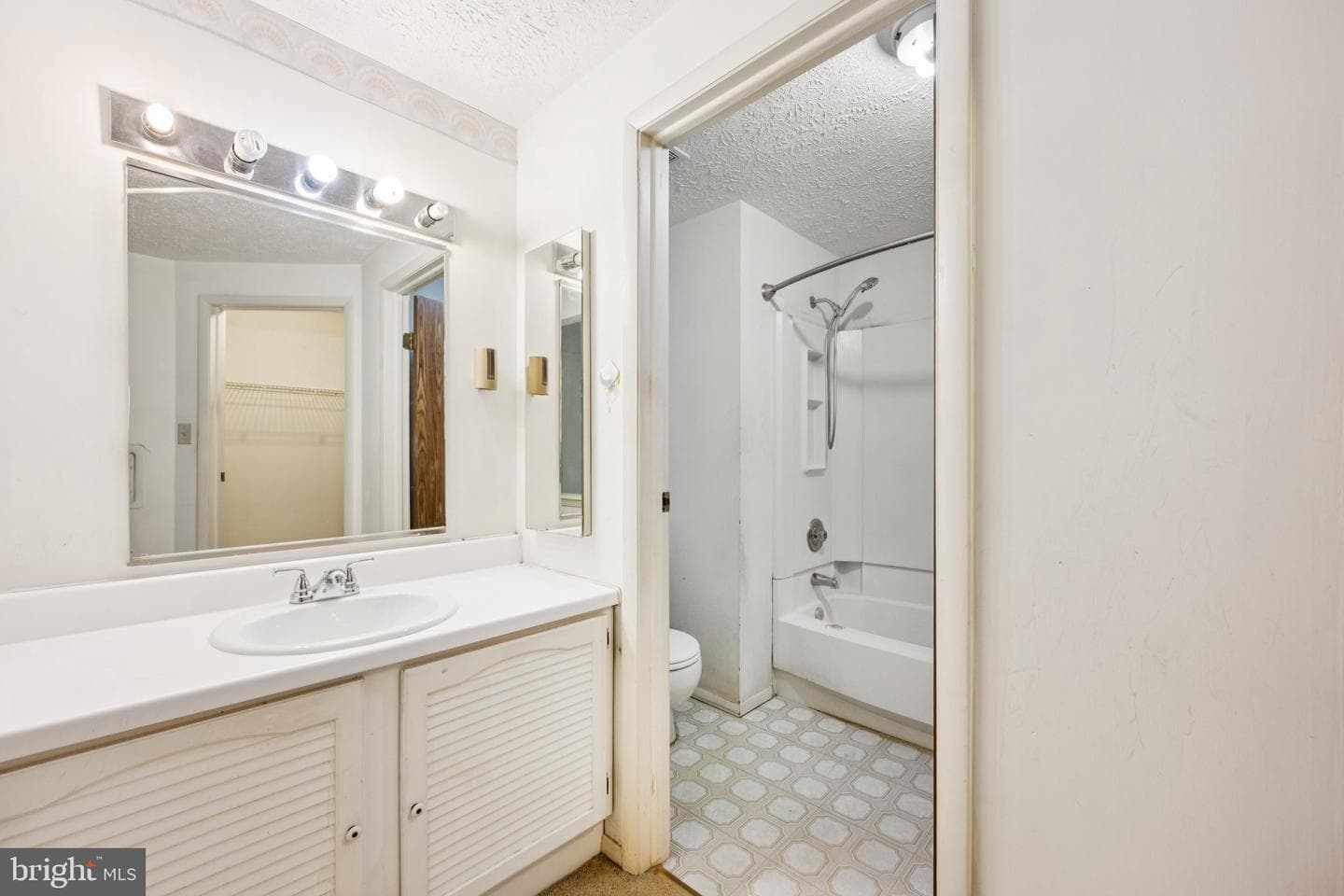 8551 Calypso Lane photo 22