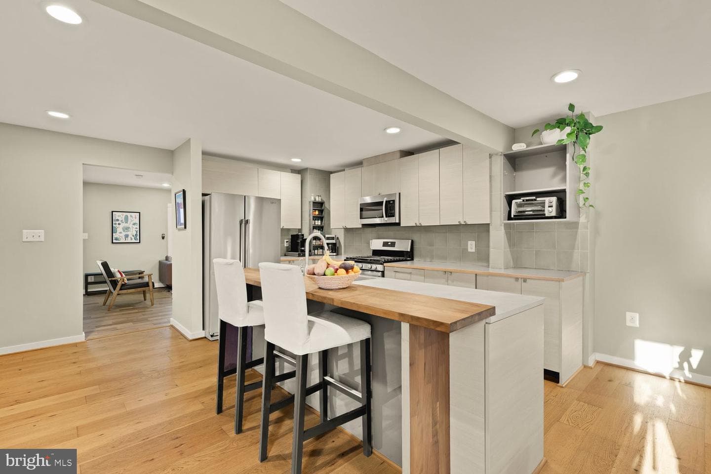 1131 Parrish Drive photo 8