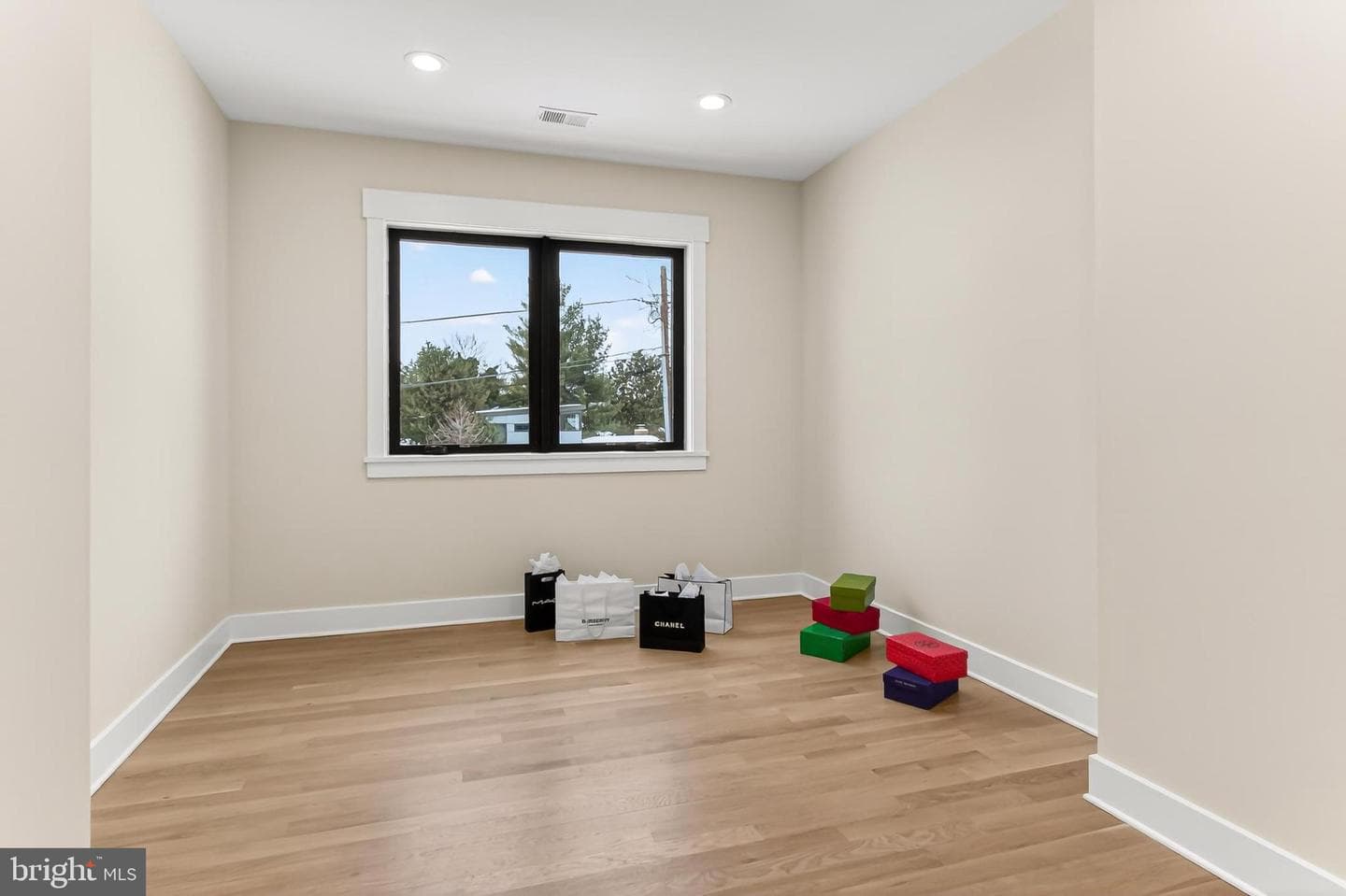 7604 Hemlock Street photo 61