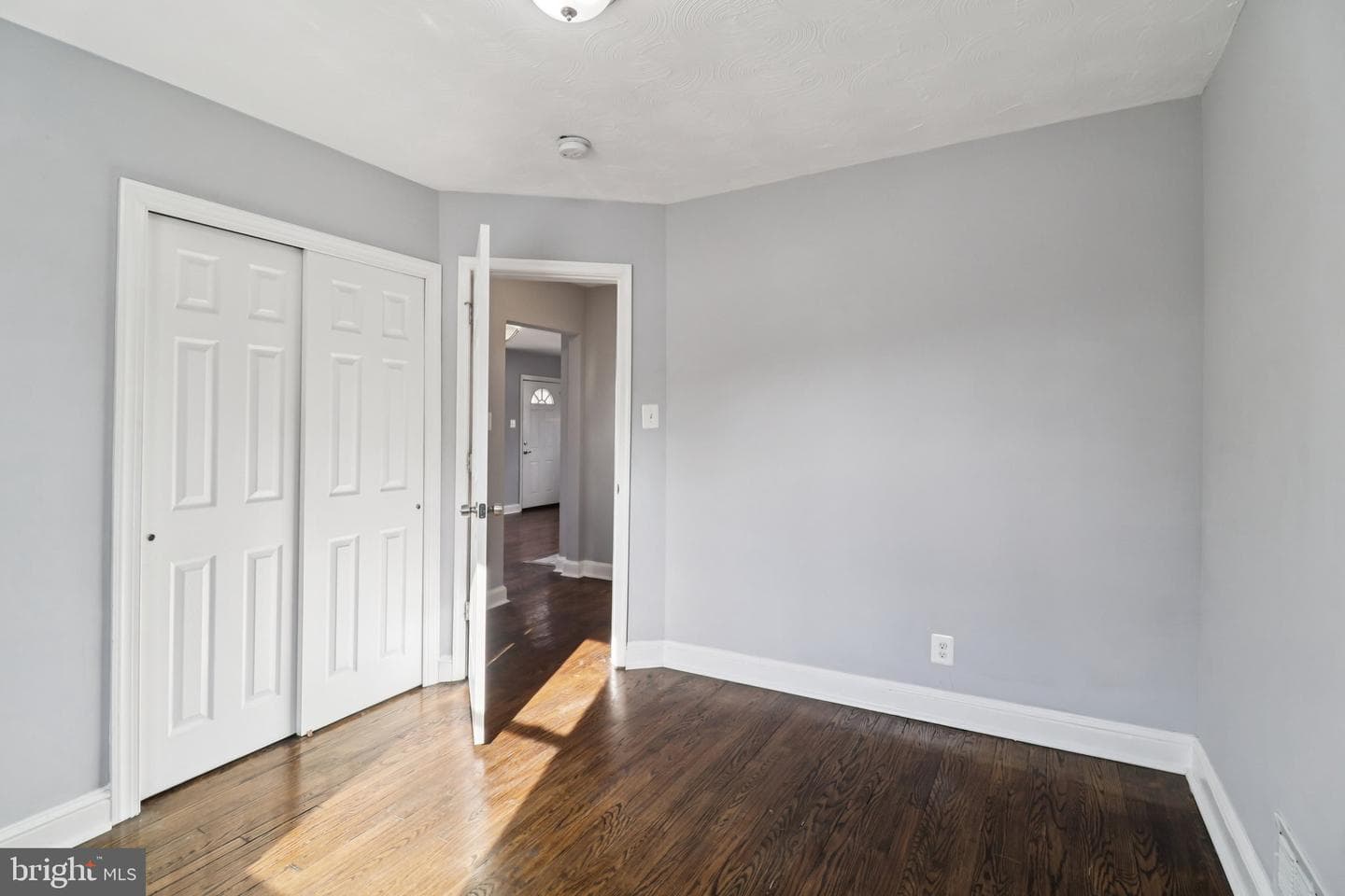11515 Orebaugh Avenue photo 18