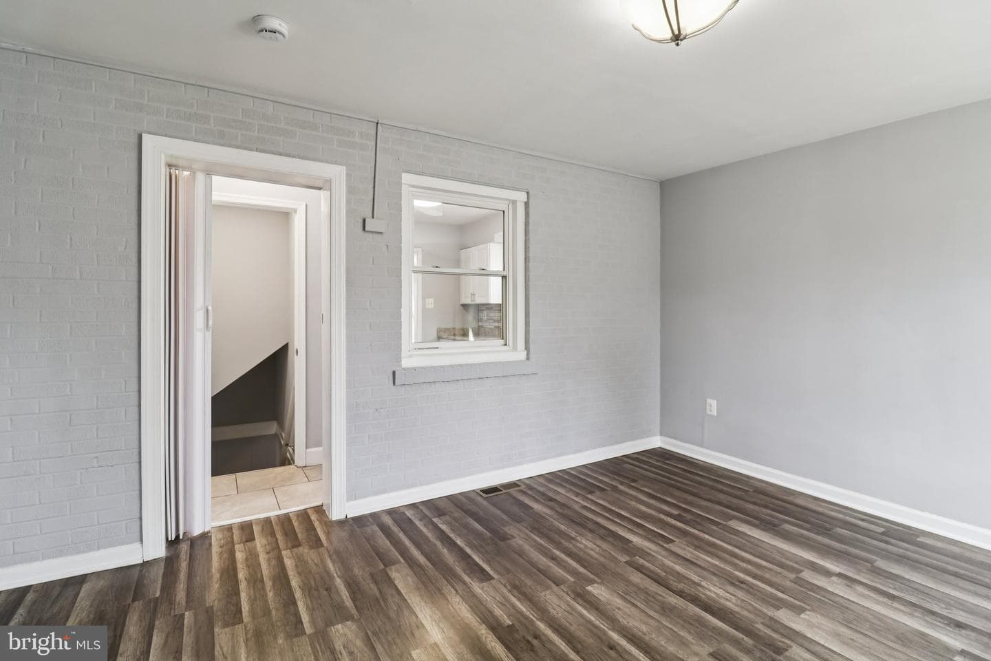 11515 Orebaugh Avenue photo 28