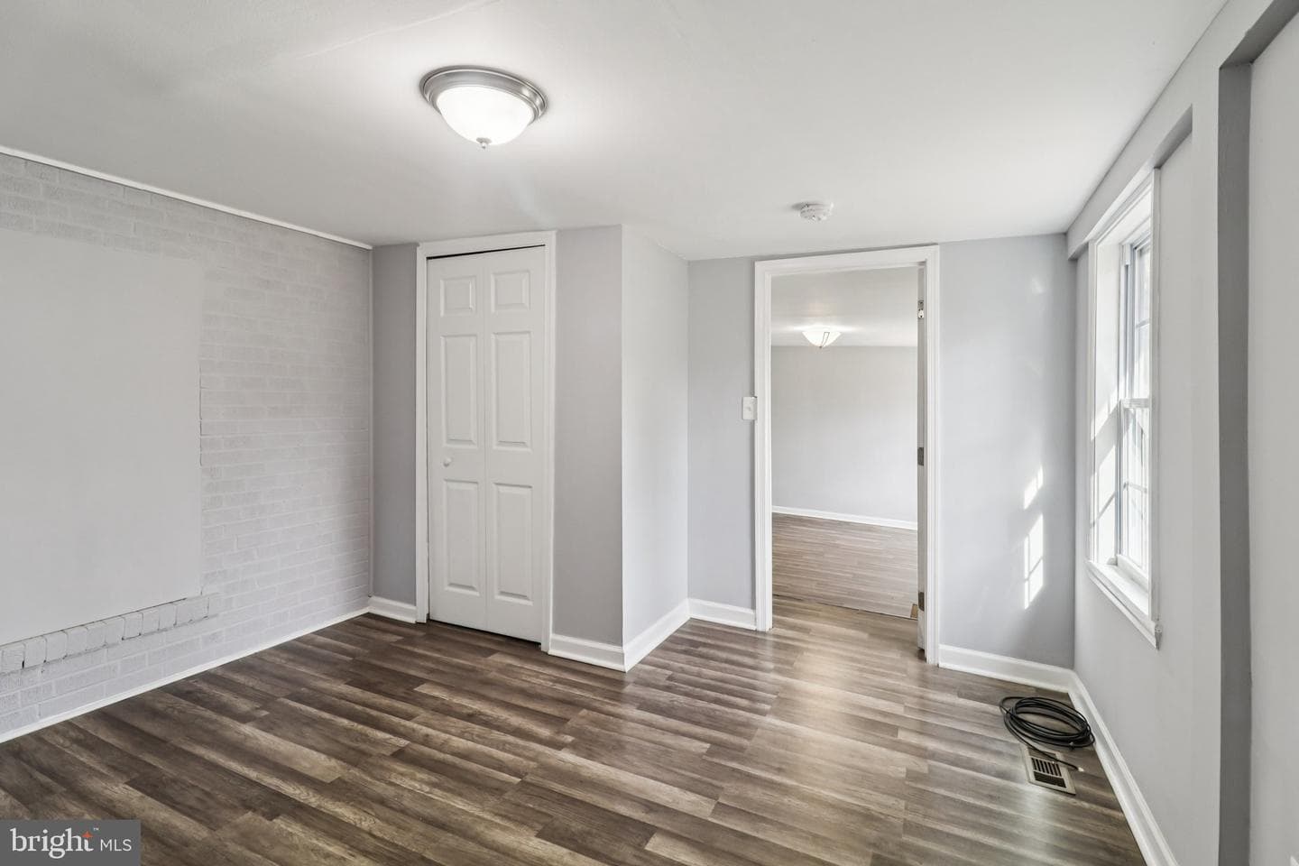 11515 Orebaugh Avenue photo 30