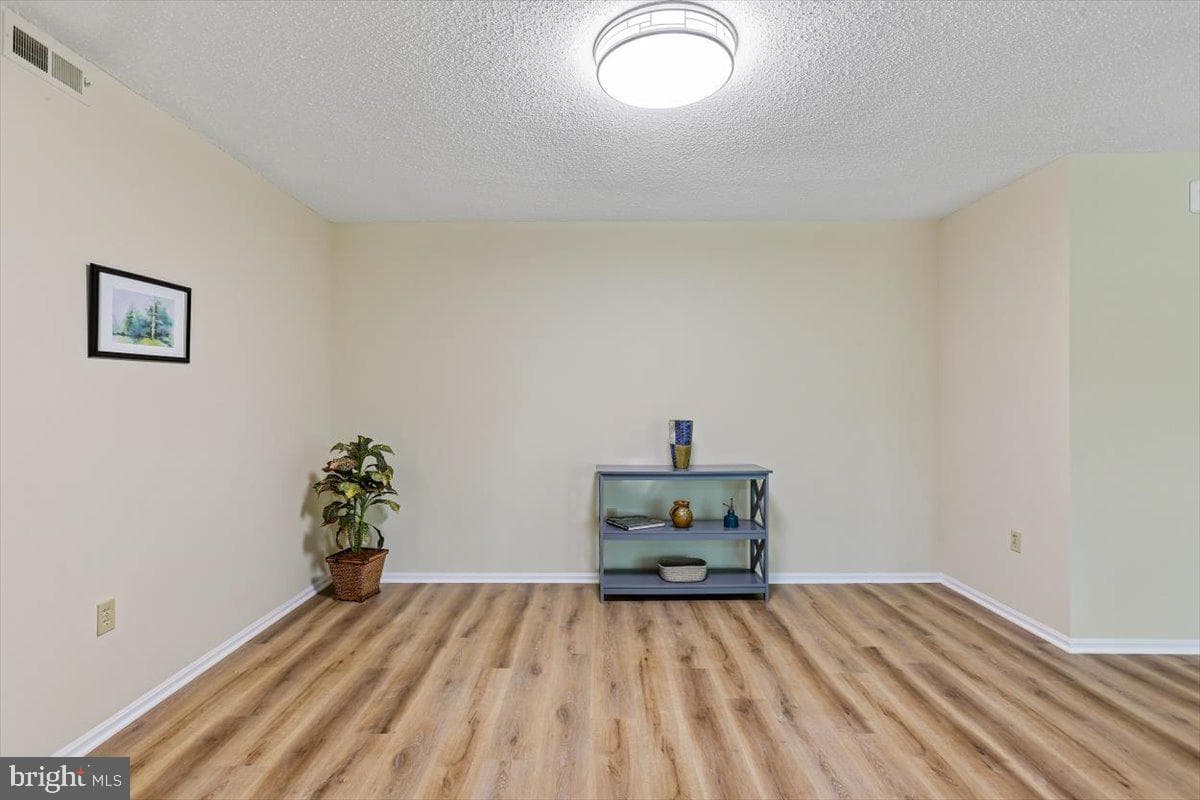 15101 Interlachen Drive #1-614 photo 14