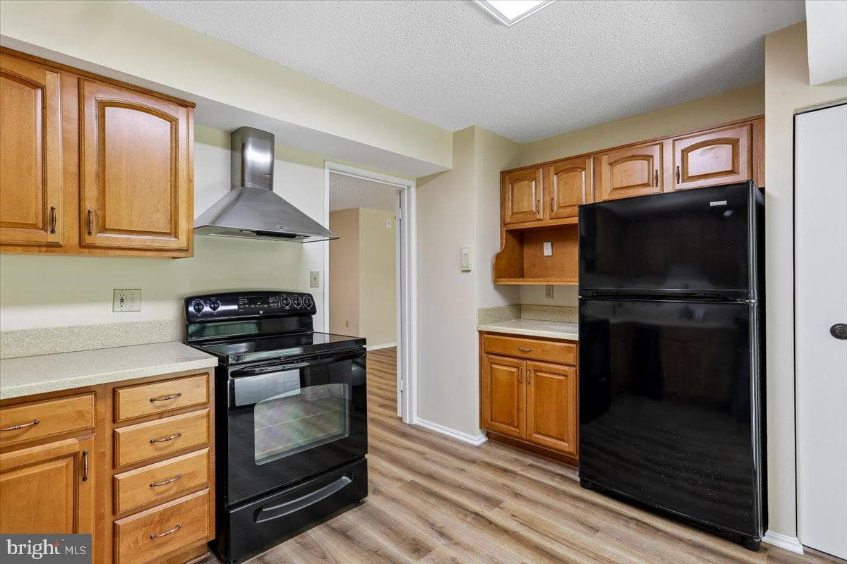 15101 Interlachen Drive #1-614 photo 18