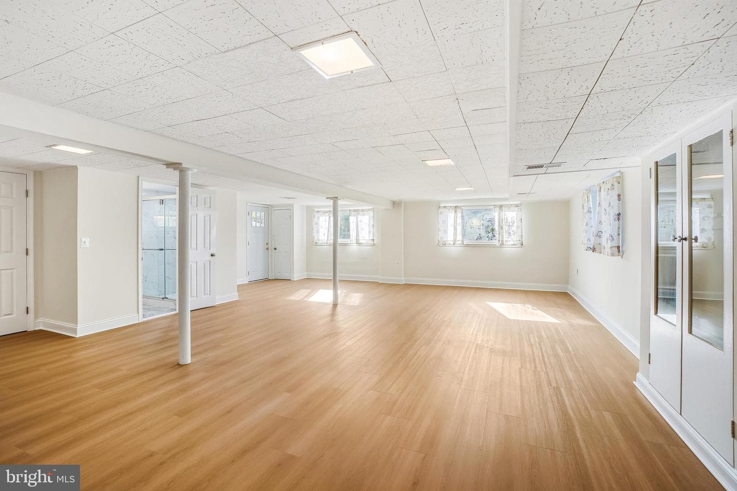 509 University Boulevard W photo 13