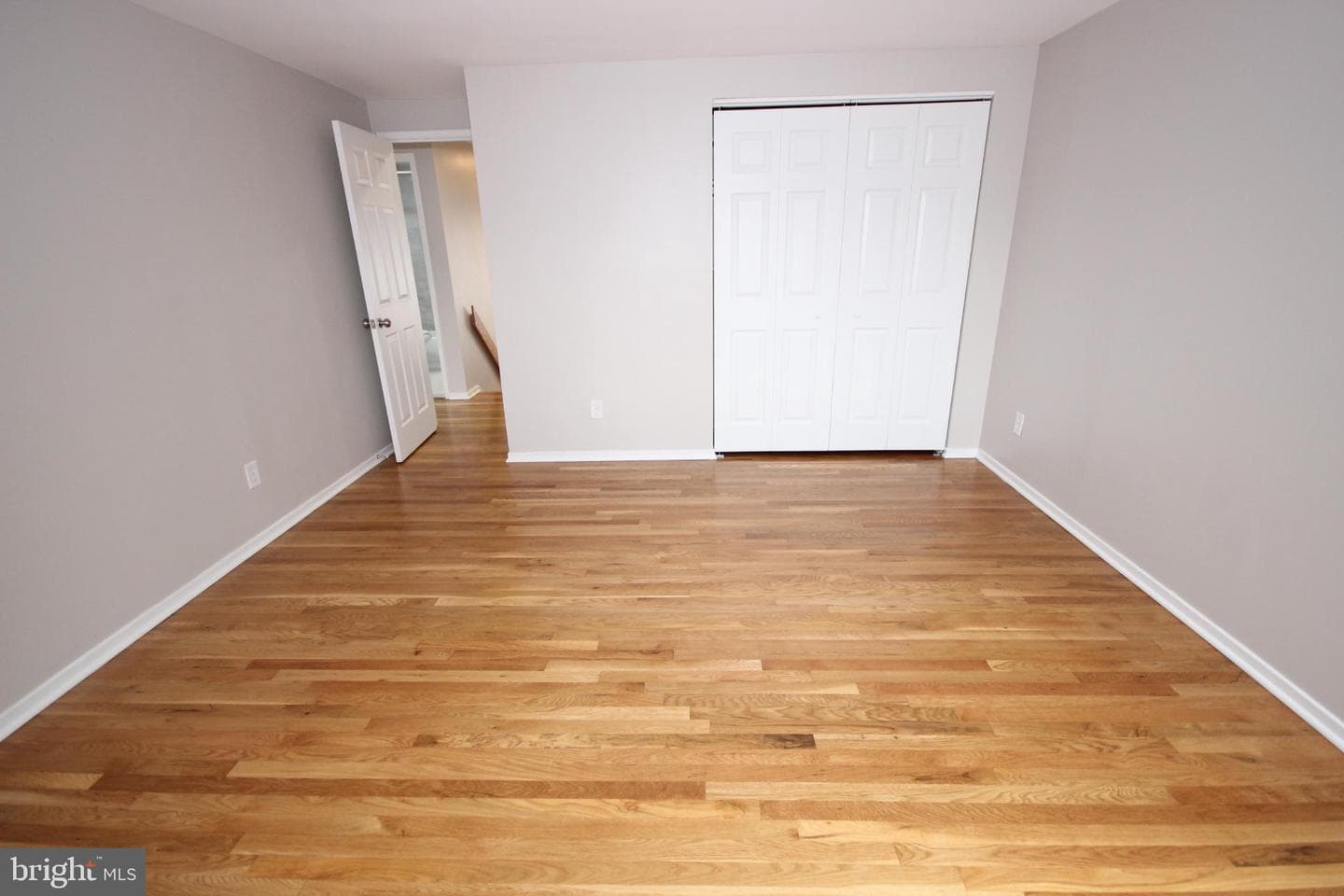19115 Roman Way photo 45