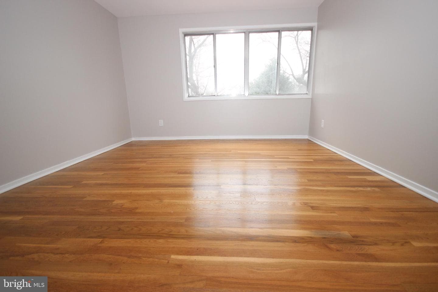 19115 Roman Way photo 46