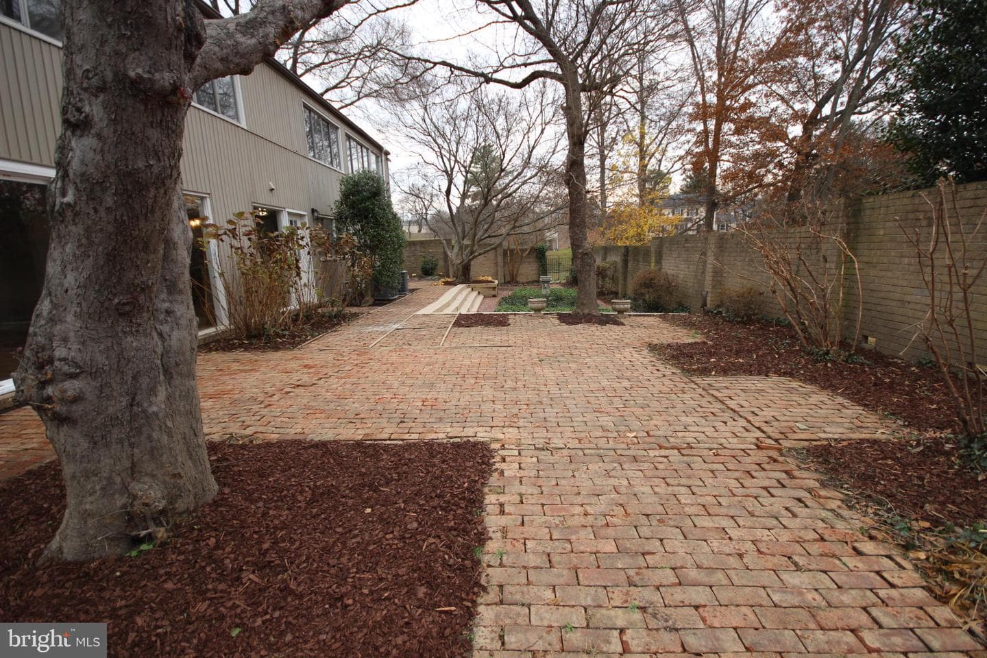 19115 Roman Way photo 50