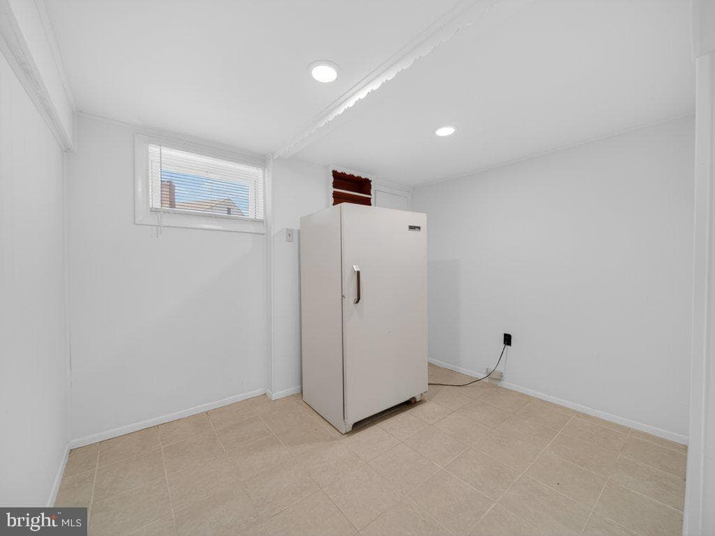 10402 Royalton Terrace photo 23