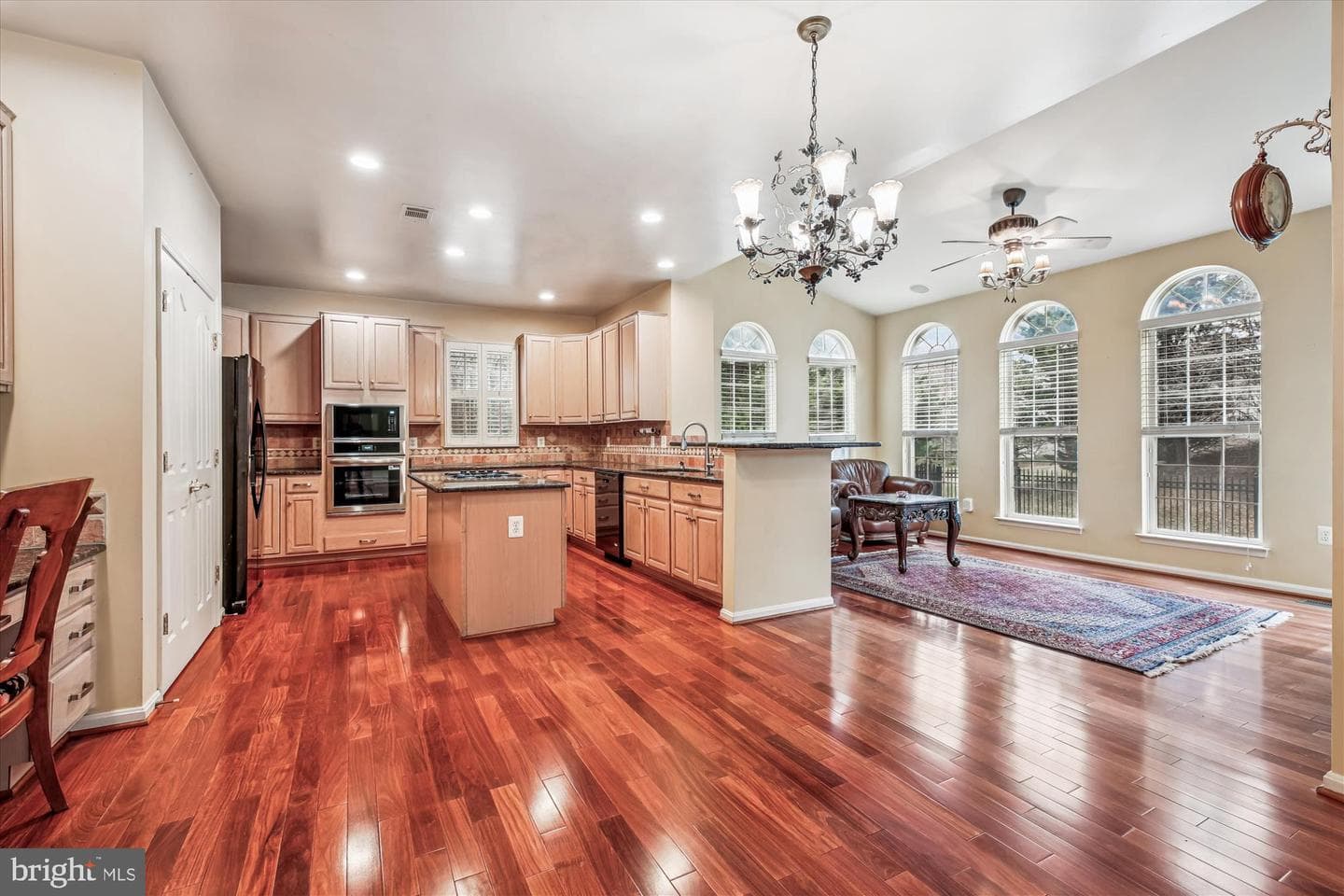 14212 Schaeffer Road photo 22