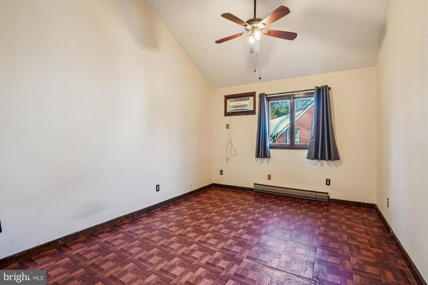 7918 Long Branch Parkway photo 15