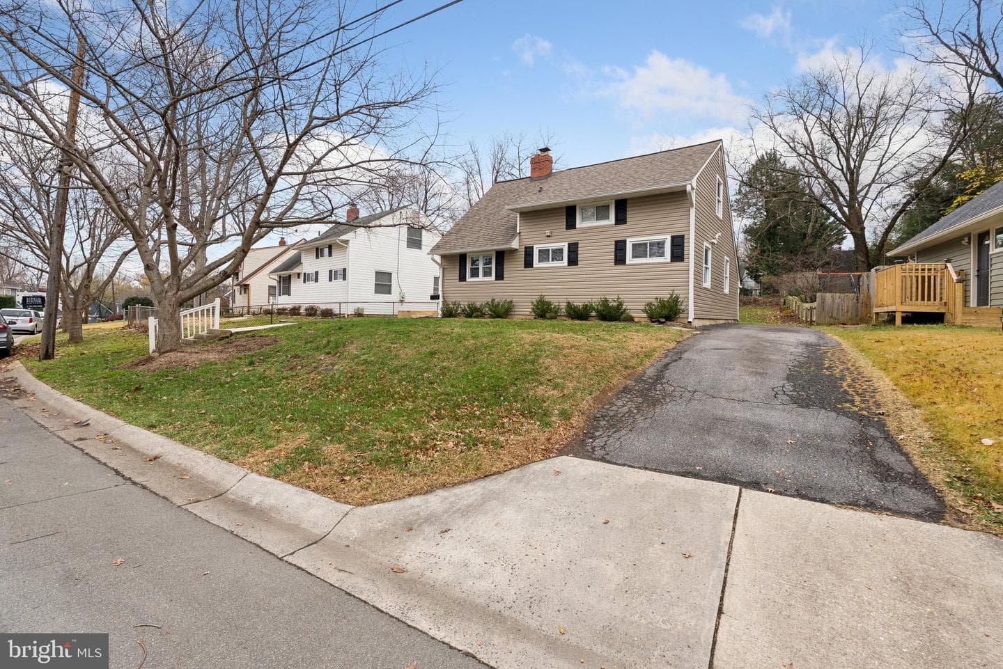 5716 Crawford Drive photo 3
