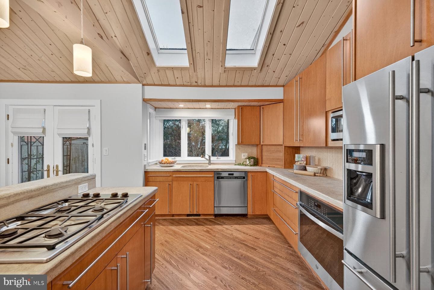 10405 Leslie Street photo 13