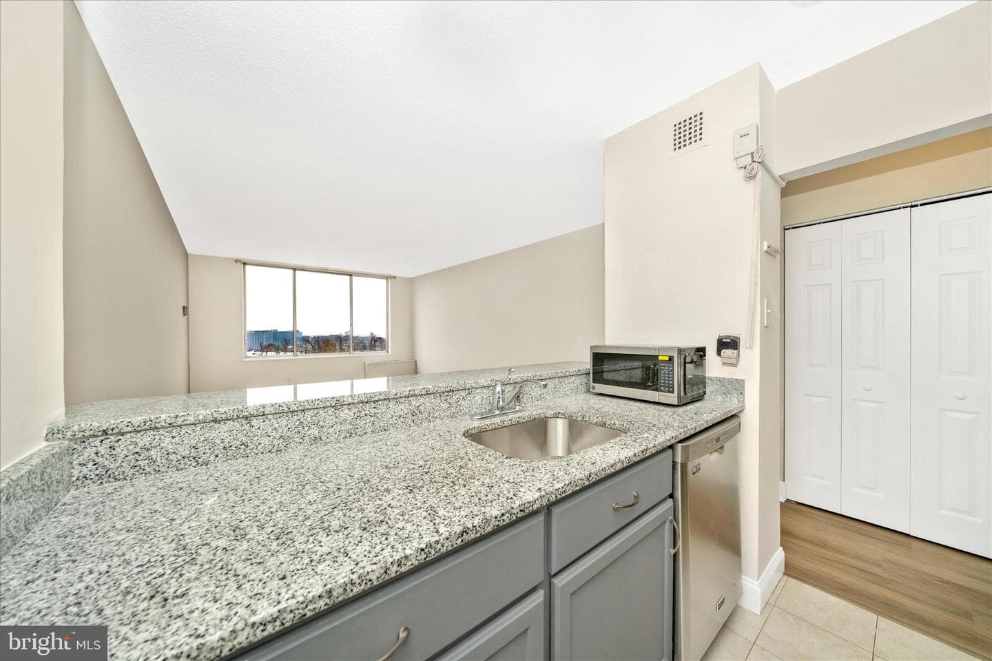 11801 Rockville Pike #1001 photo 15