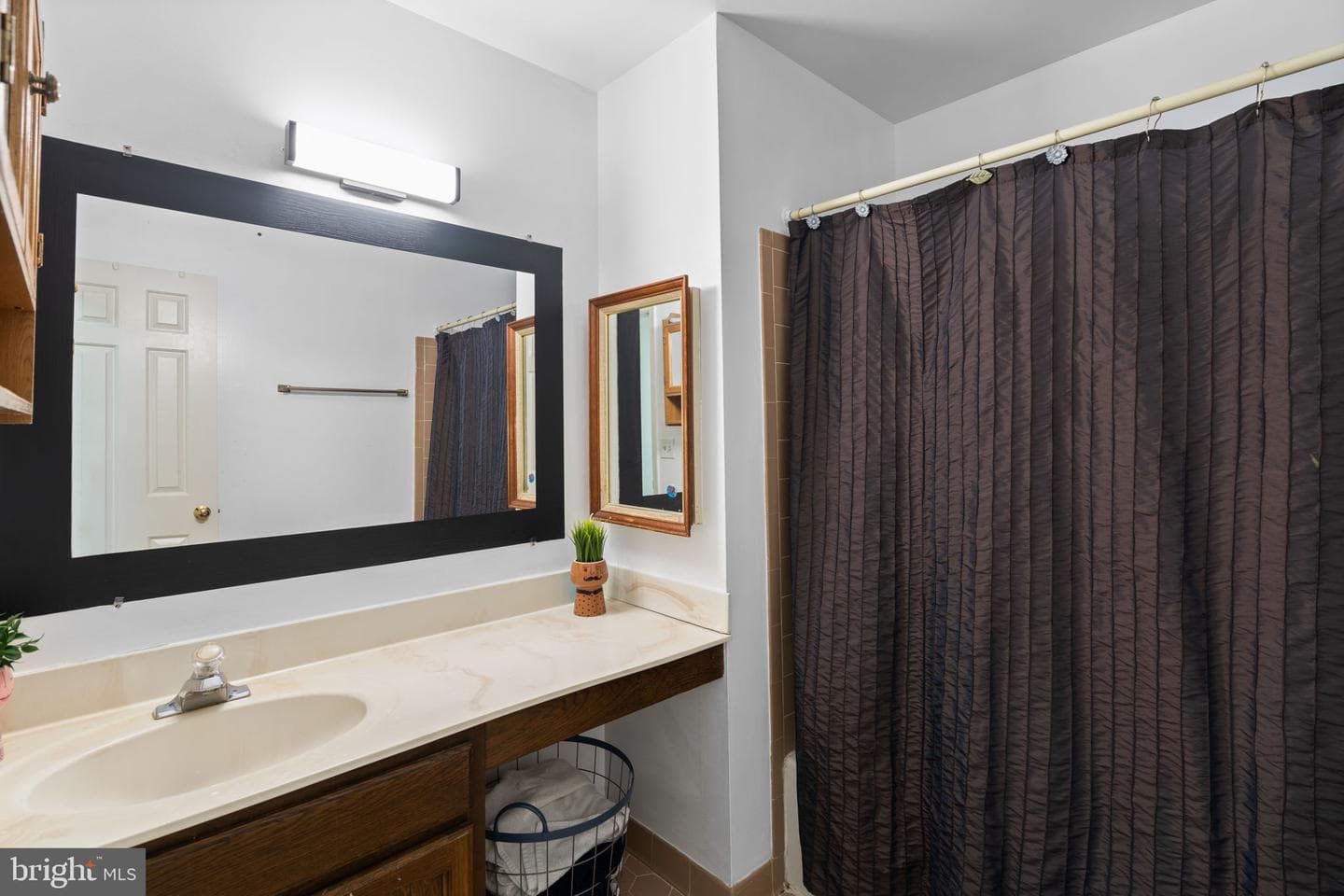 1043 Windrush Lane #5 photo 21