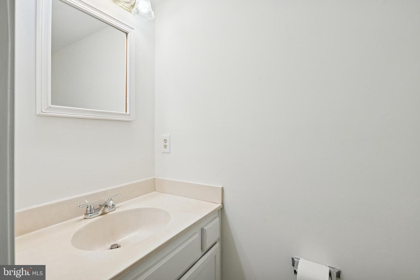 55 Gravenhurst Court photo 11