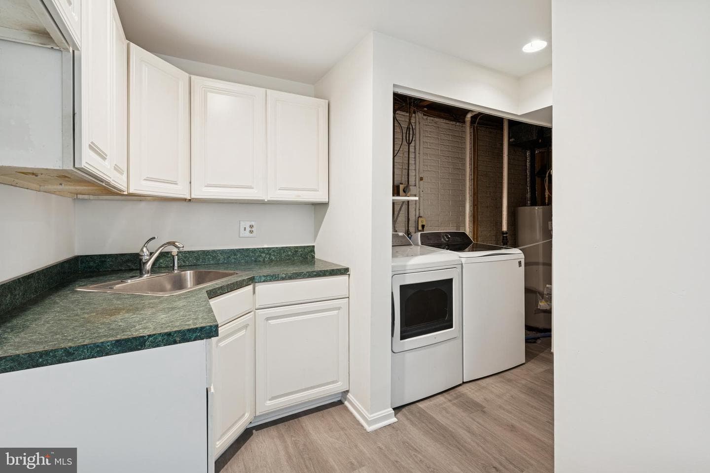 55 Gravenhurst Court photo 19