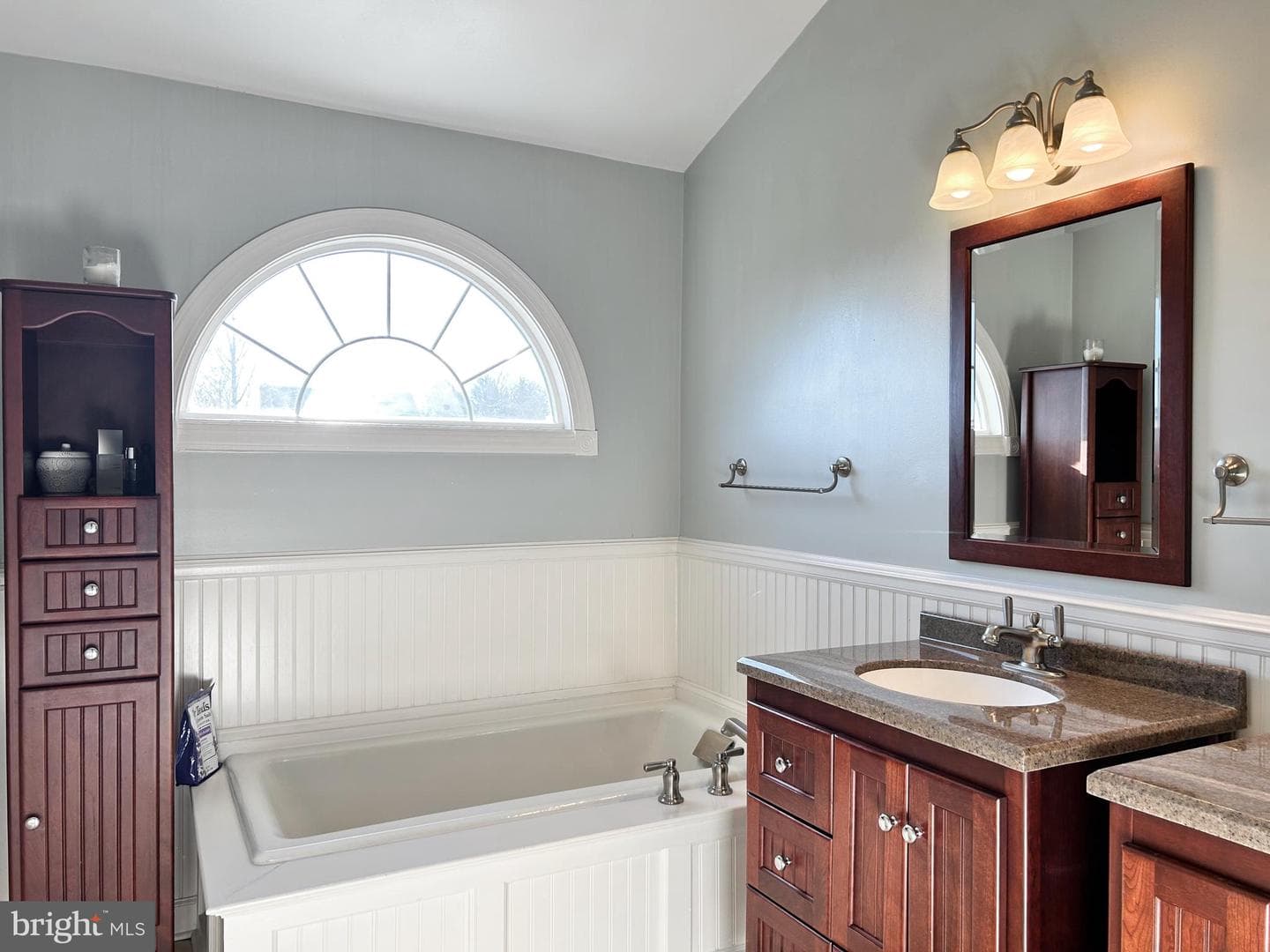 515 Chestertown Street photo 32