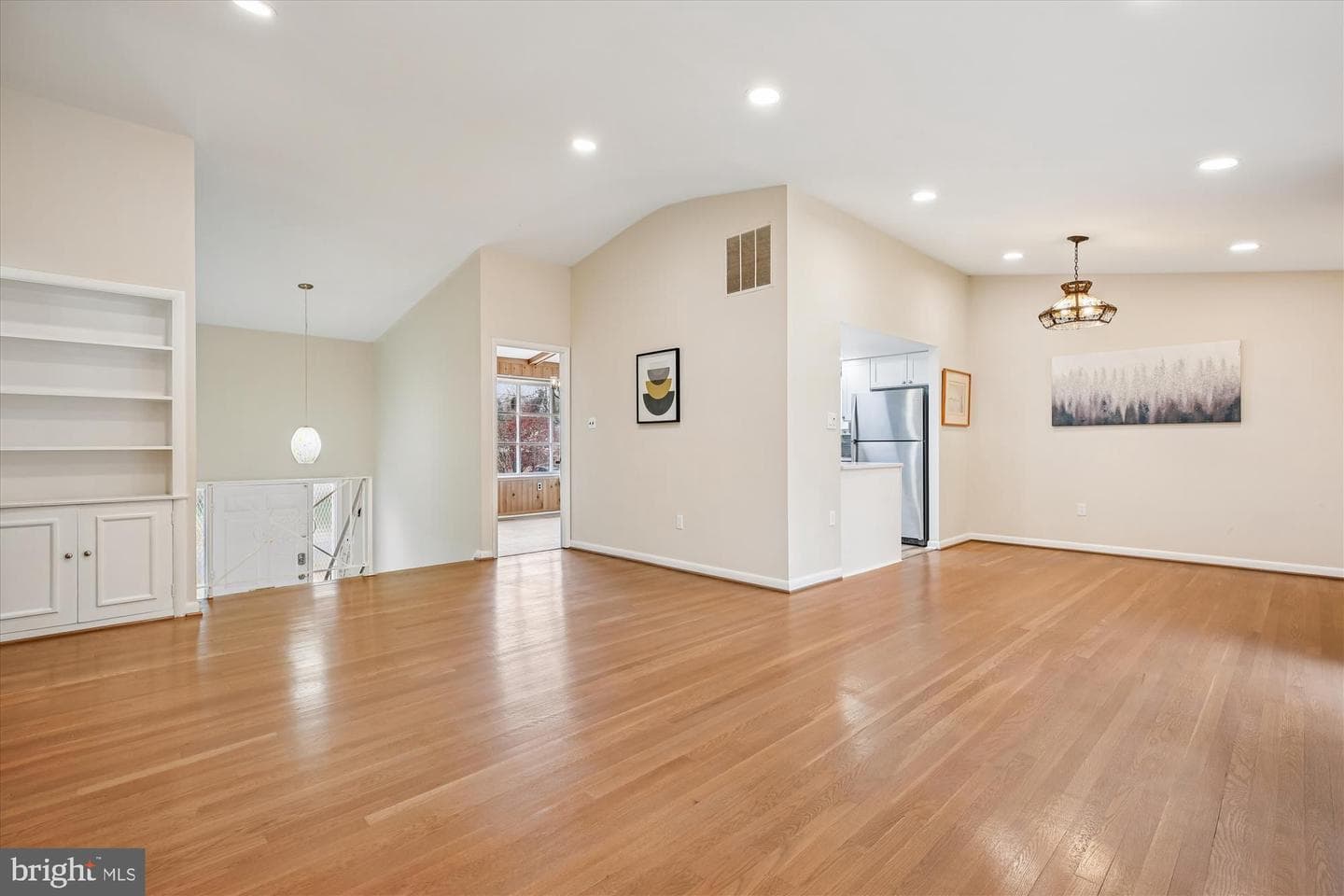 713 Horton Drive photo 2