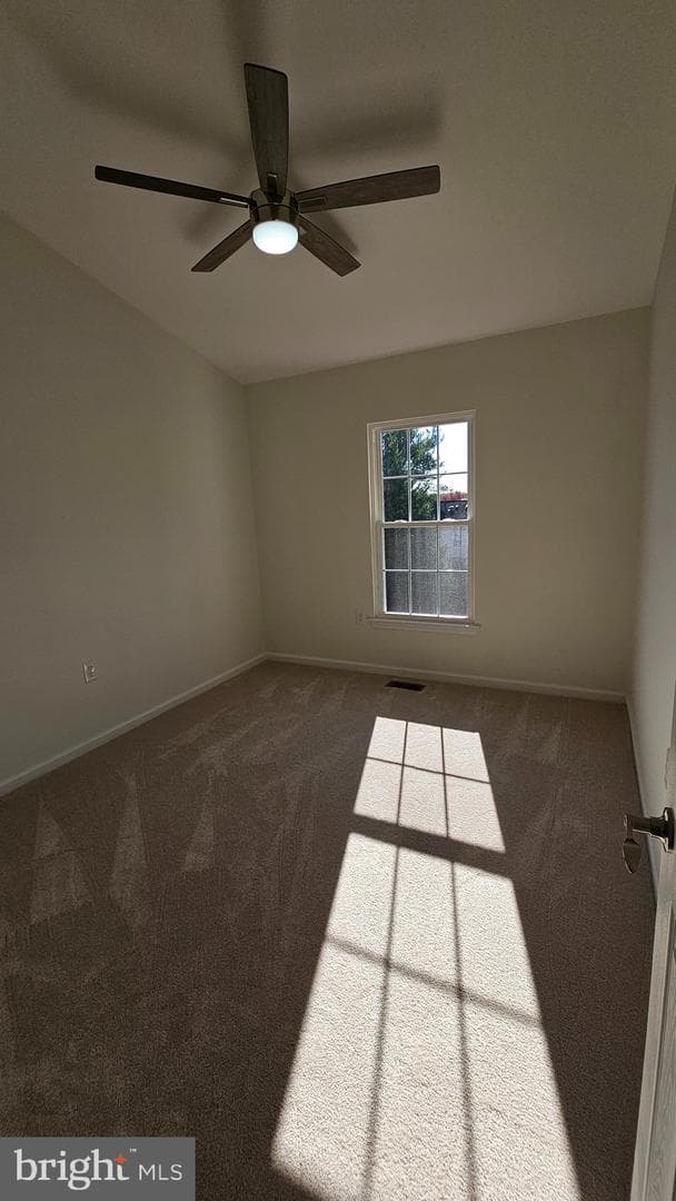 607 Suffield Drive photo 14