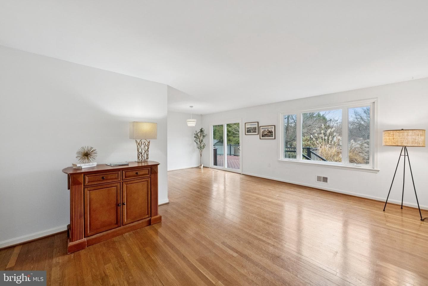 2404 Blue Valley Drive photo 10
