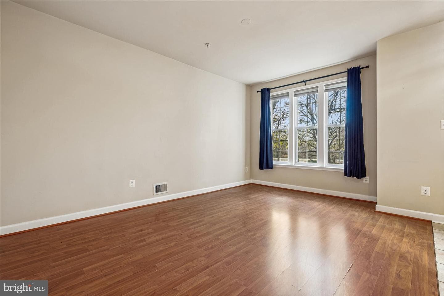 1127 Gaither Road photo 27