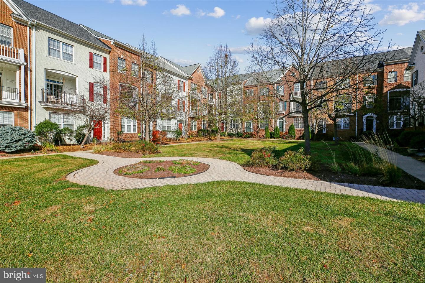 1127 Gaither Road photo 3