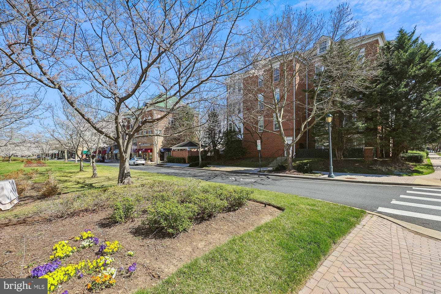 1127 Gaither Road photo 36