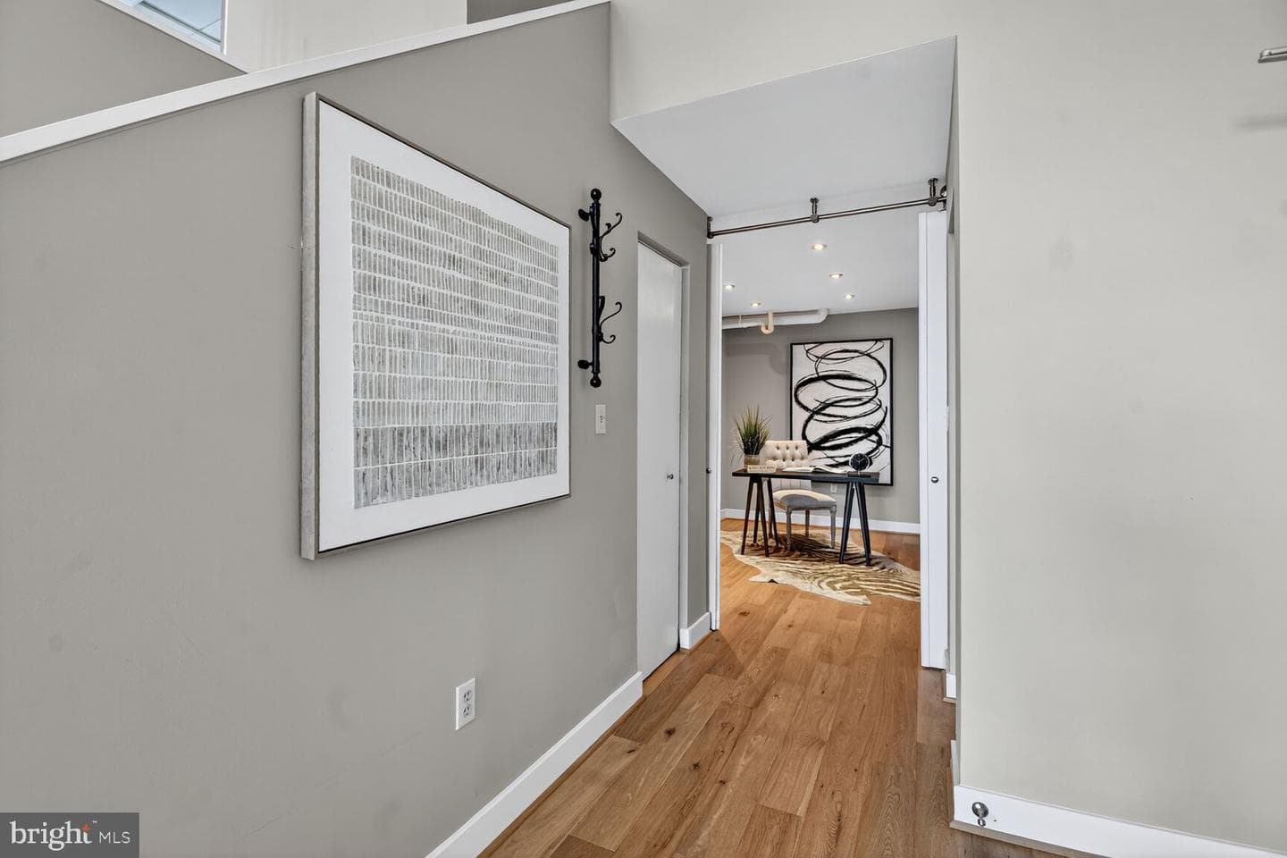 900 Bonifant Street #d photo 26