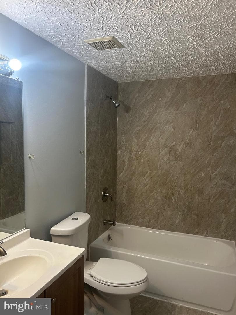 11421 Flowerton Place photo 16