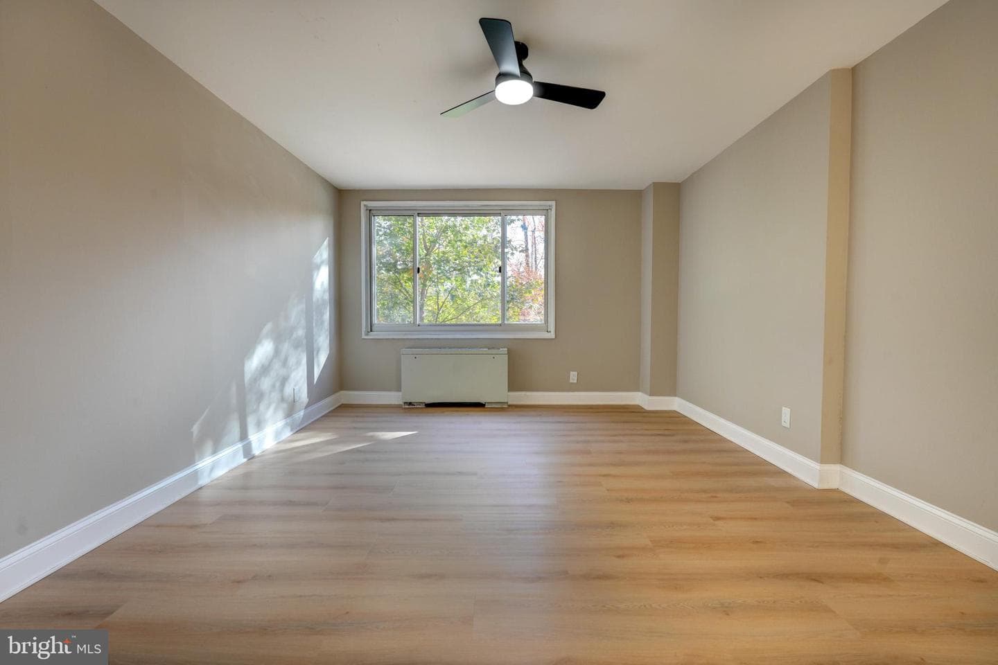 1900 Lyttonsville Road #211 photo 24