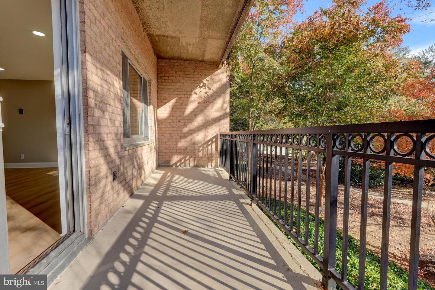 1900 Lyttonsville Road #211 photo 29