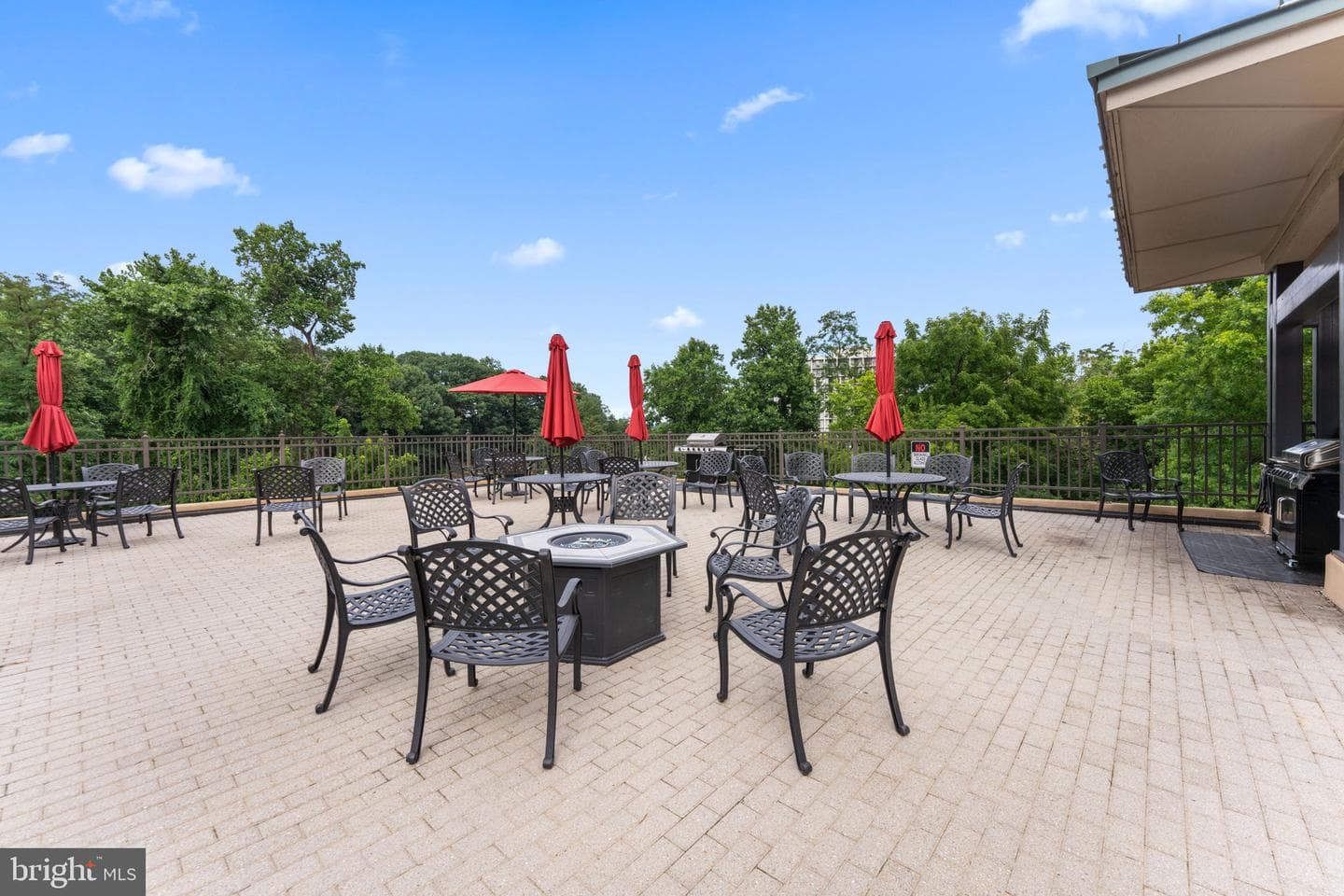 5225 Pooks Hill Road #1305n photo 9
