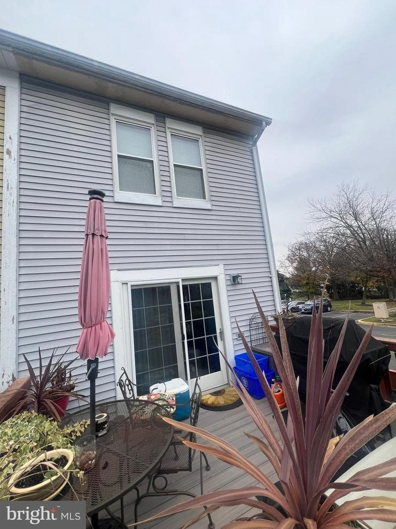 3055 Shepperton Terrace photo 21