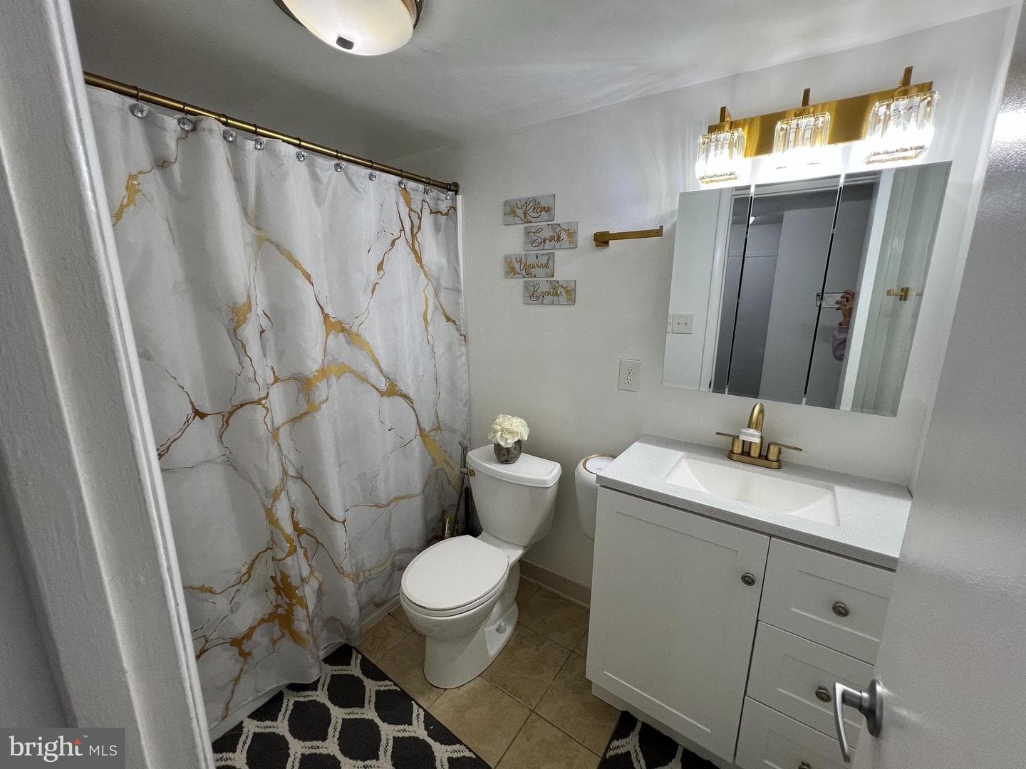 18728 Walkers Choice Road #18728 photo 5