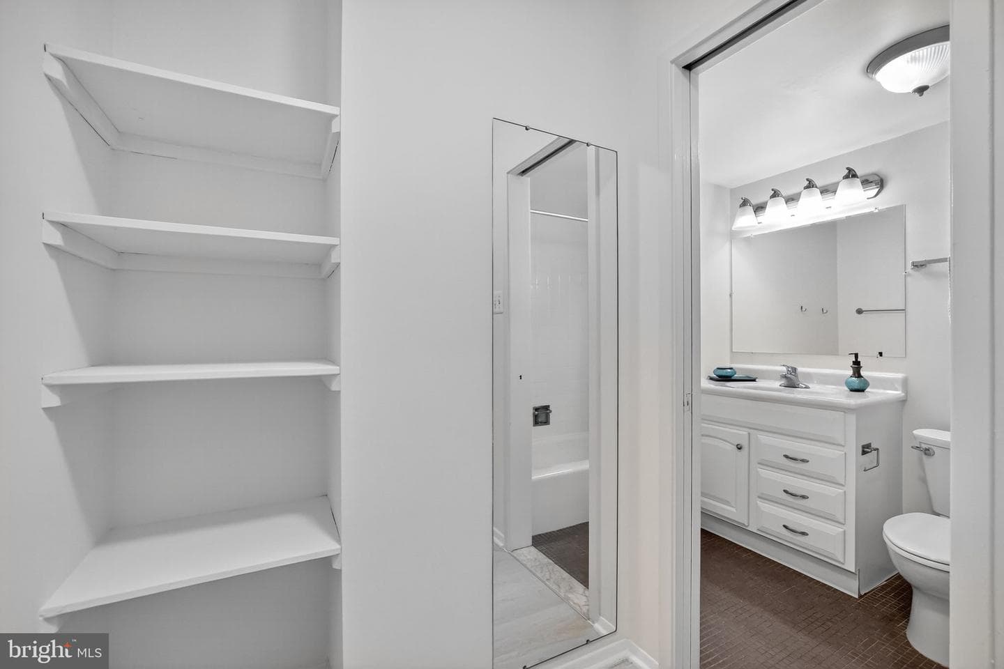 5500 Friendship Boulevard #1712n photo 11