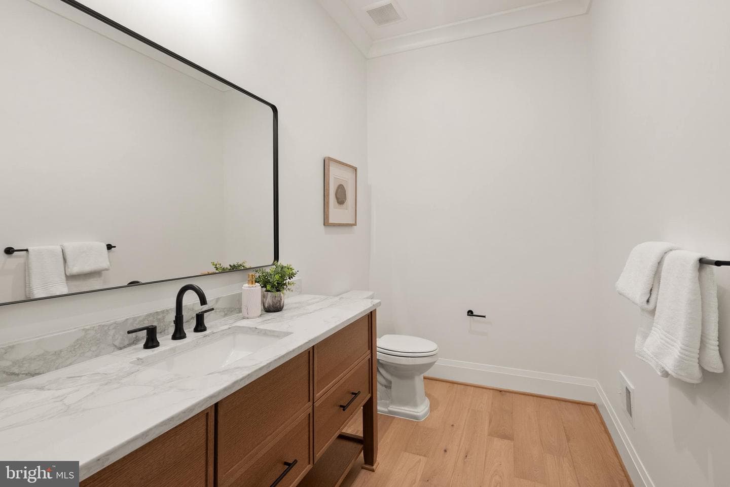 5804 Ridgefield Road photo 22