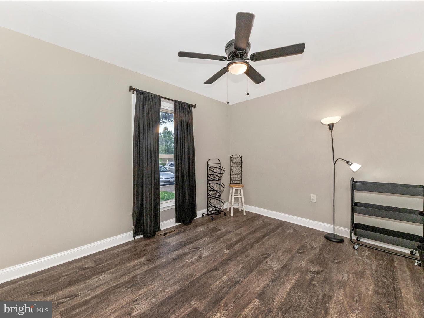 14004 Daleshire Way #49 photo 3