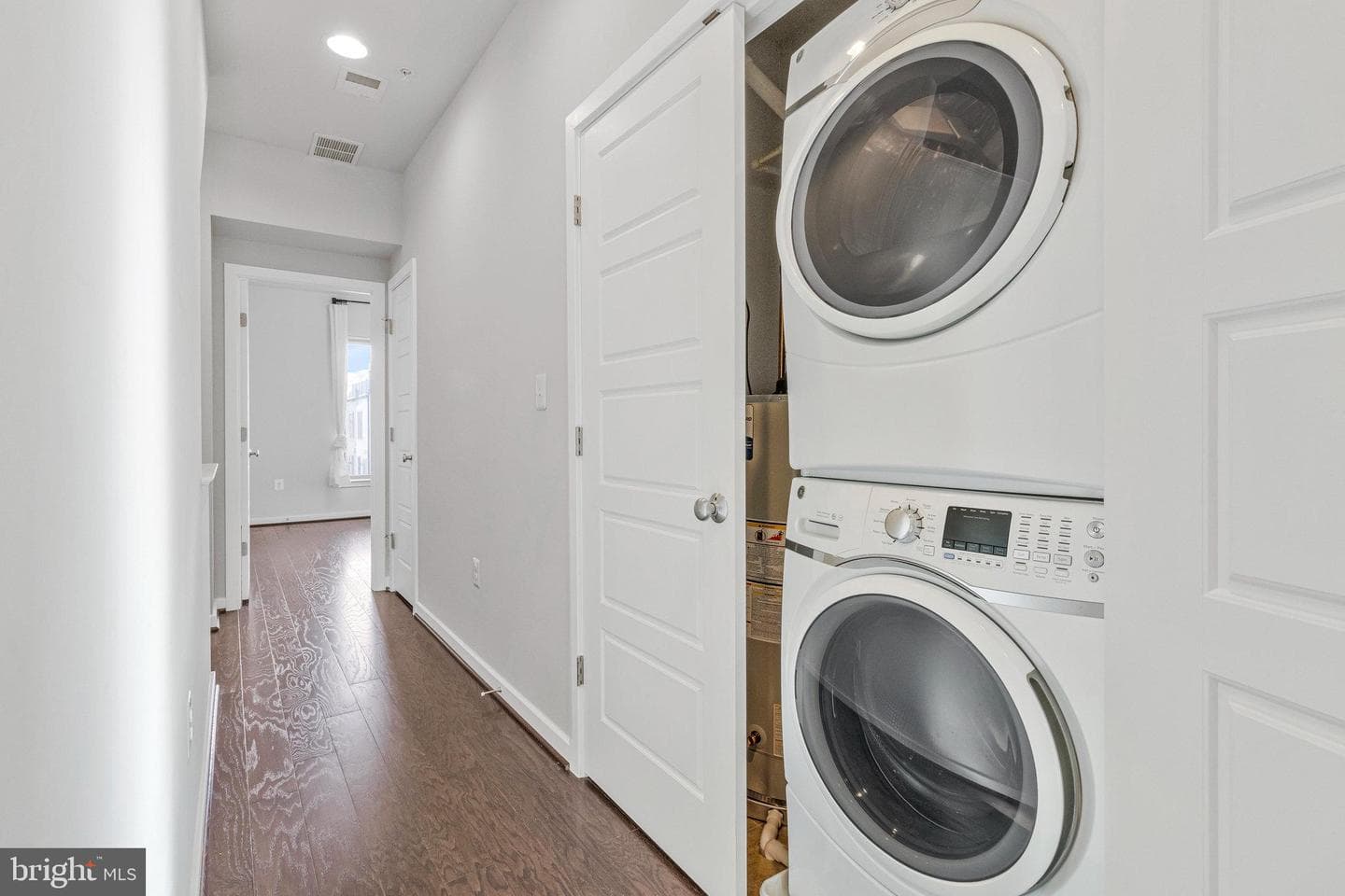 1924 Chapman Ave #10 photo 17