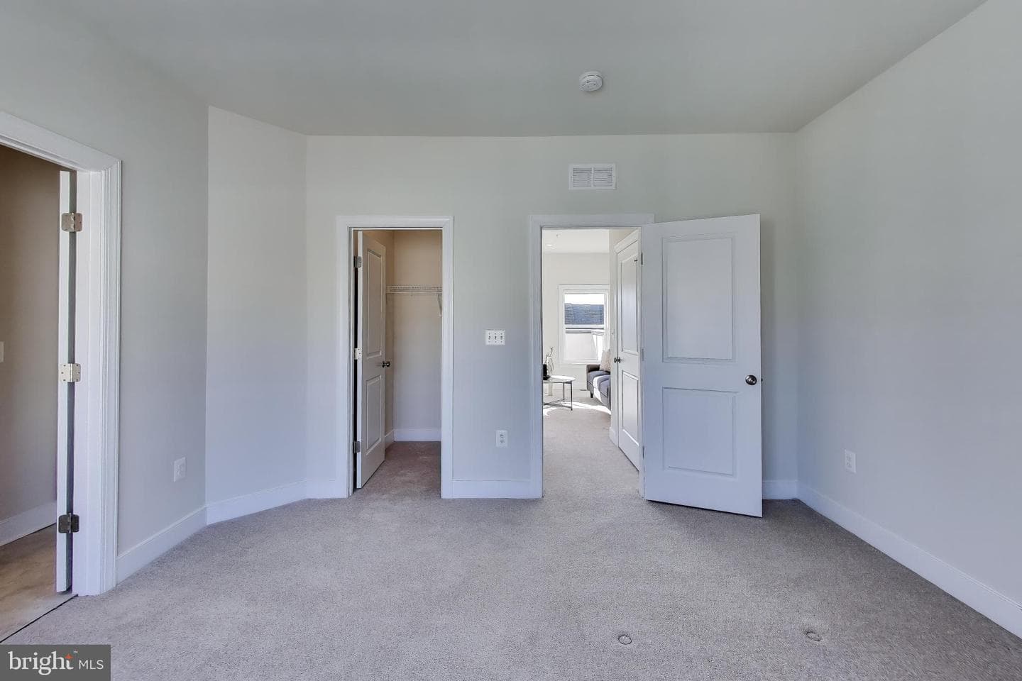 111 Armstrong Place photo 30