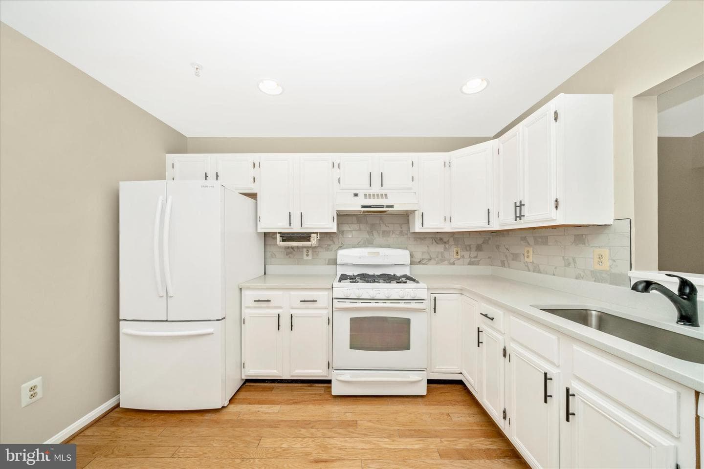 15305 Diamond Cove Terrace #7-C photo 17