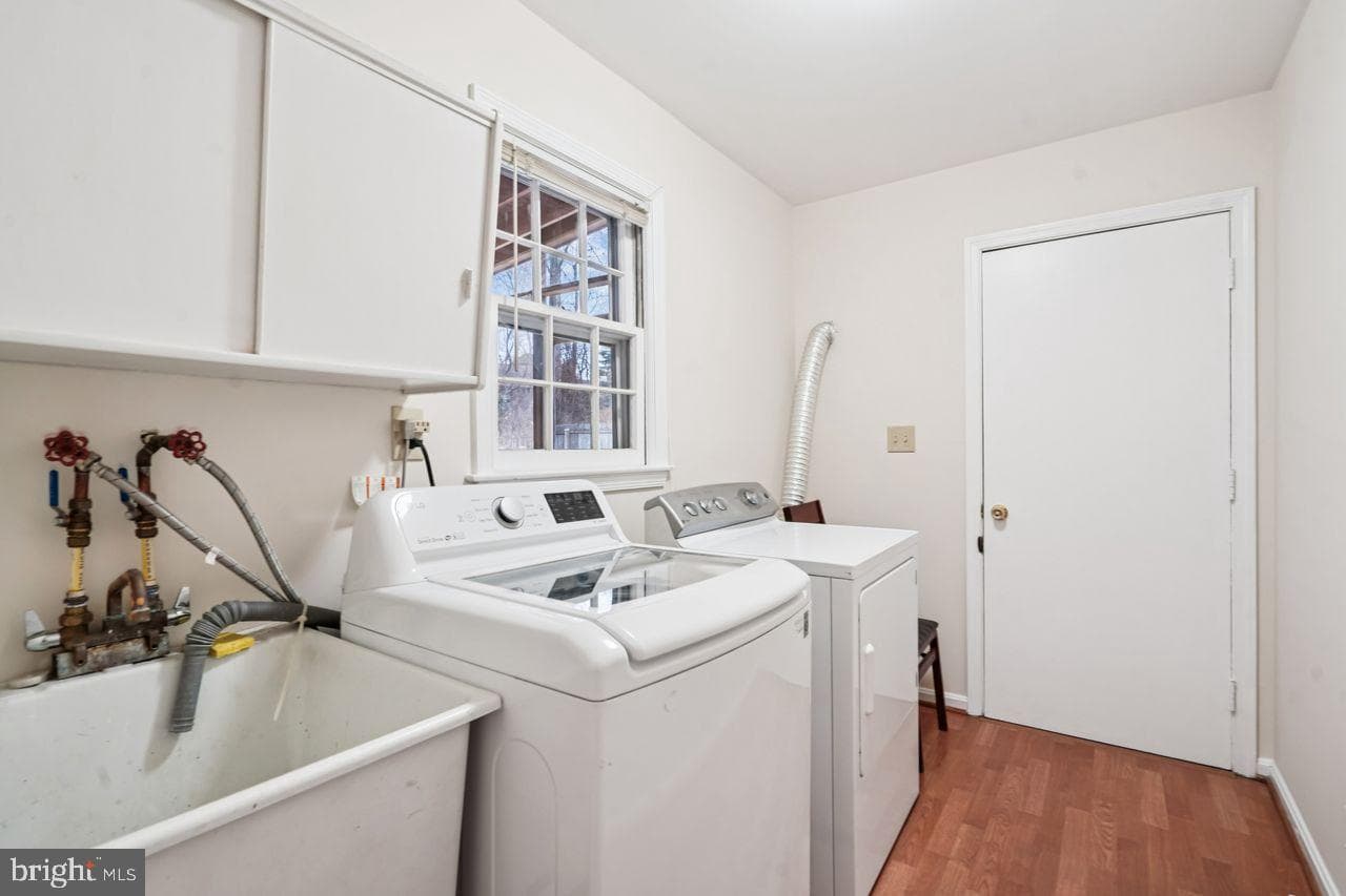 8020 Lakenheath Way photo 24